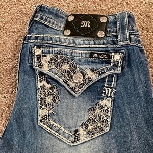 Miss Me Women's Embellished Cuffed Denim Capris (30)